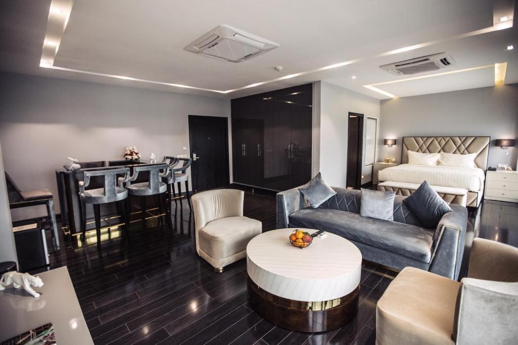 Grand Ittehad Boutique Hotel Лахор Екстер'єр фото